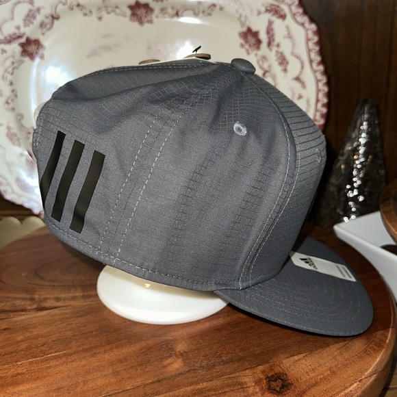 Adidas SnapBack Hat - Picture 3 of 6